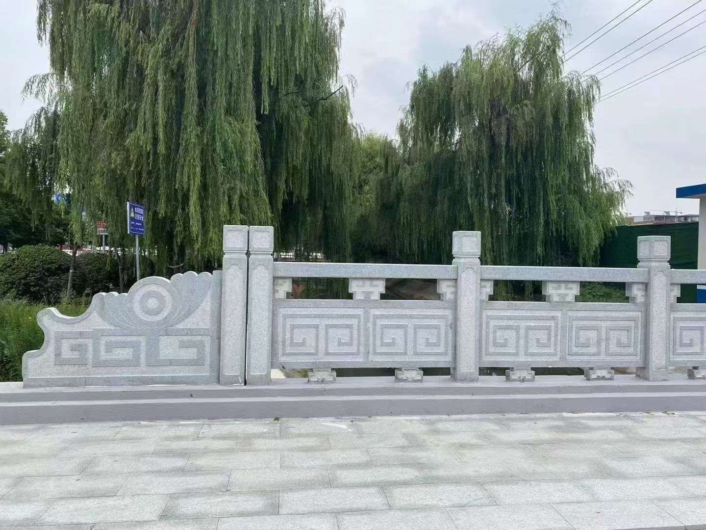 资阳 芝麻灰桥栏杆、河道栏杆安装效果