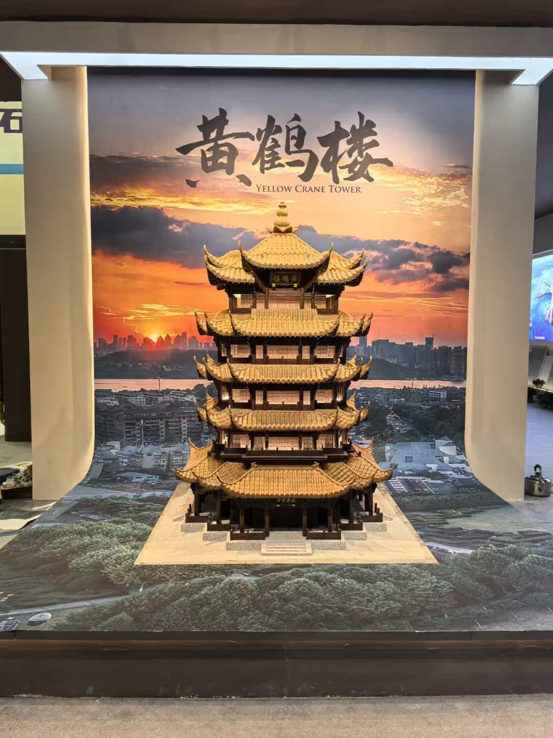 资阳仿古石文创作品-黄鹤楼