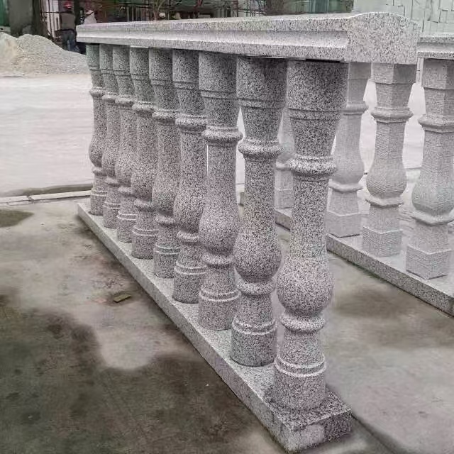资阳 芝麻白圆形光面花瓶柱，栏杆