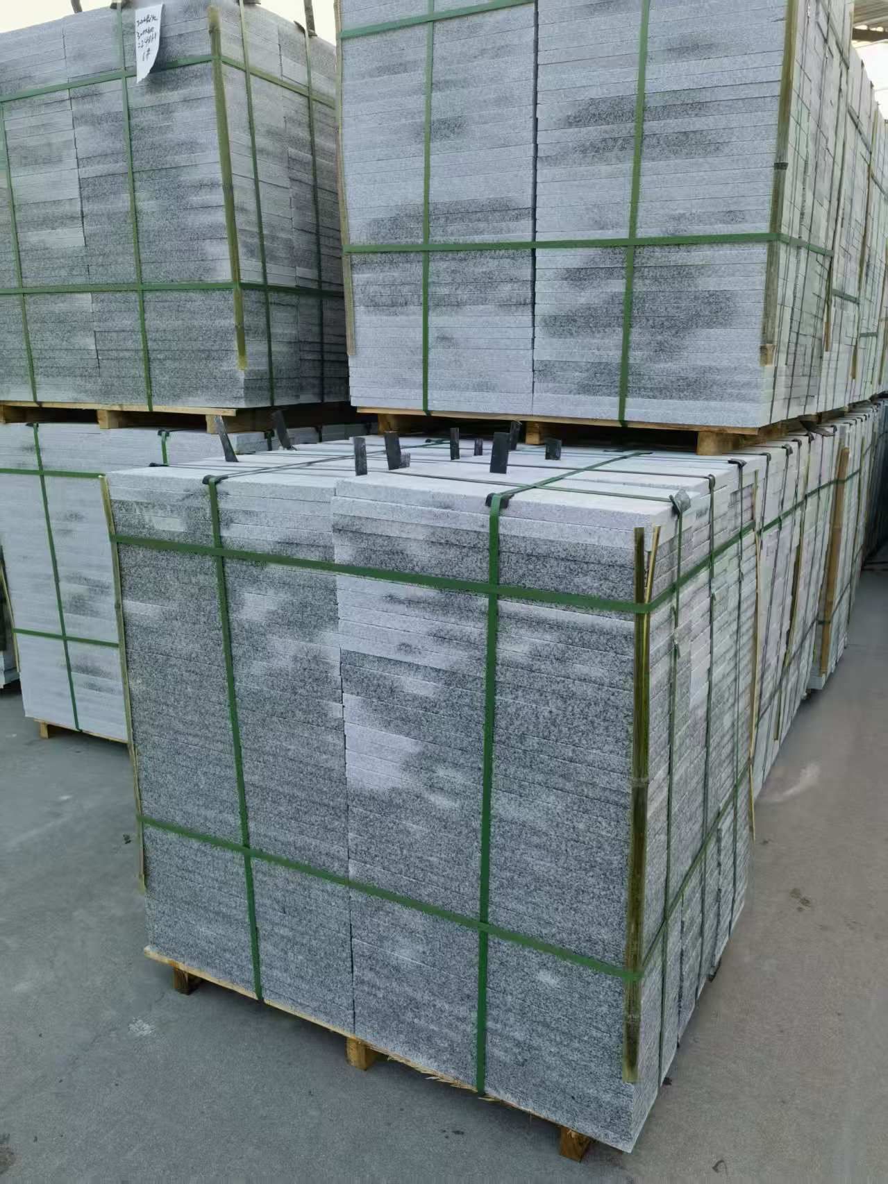 资阳 芝麻白地铺石材