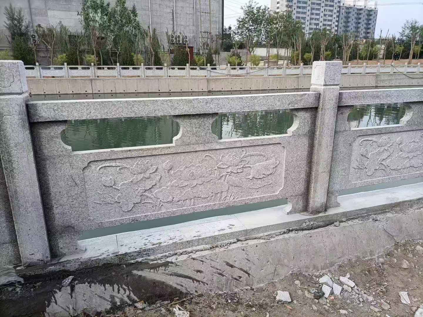 资阳 芙蓉白大花桥梁、河道，石材栏杆、围栏、护栏