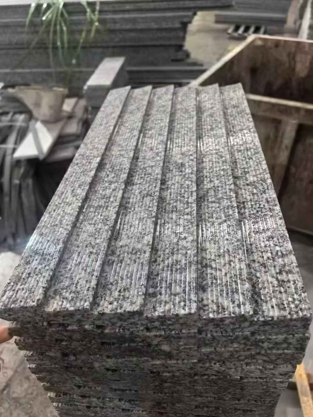 资阳 狼牙石